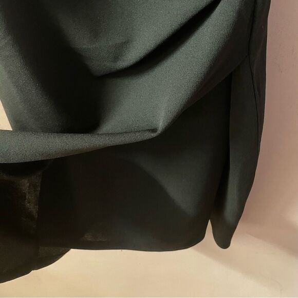 Charlotte Russe Asymmetrical Little Black Dress NWT Size M - Picture 3 of 12